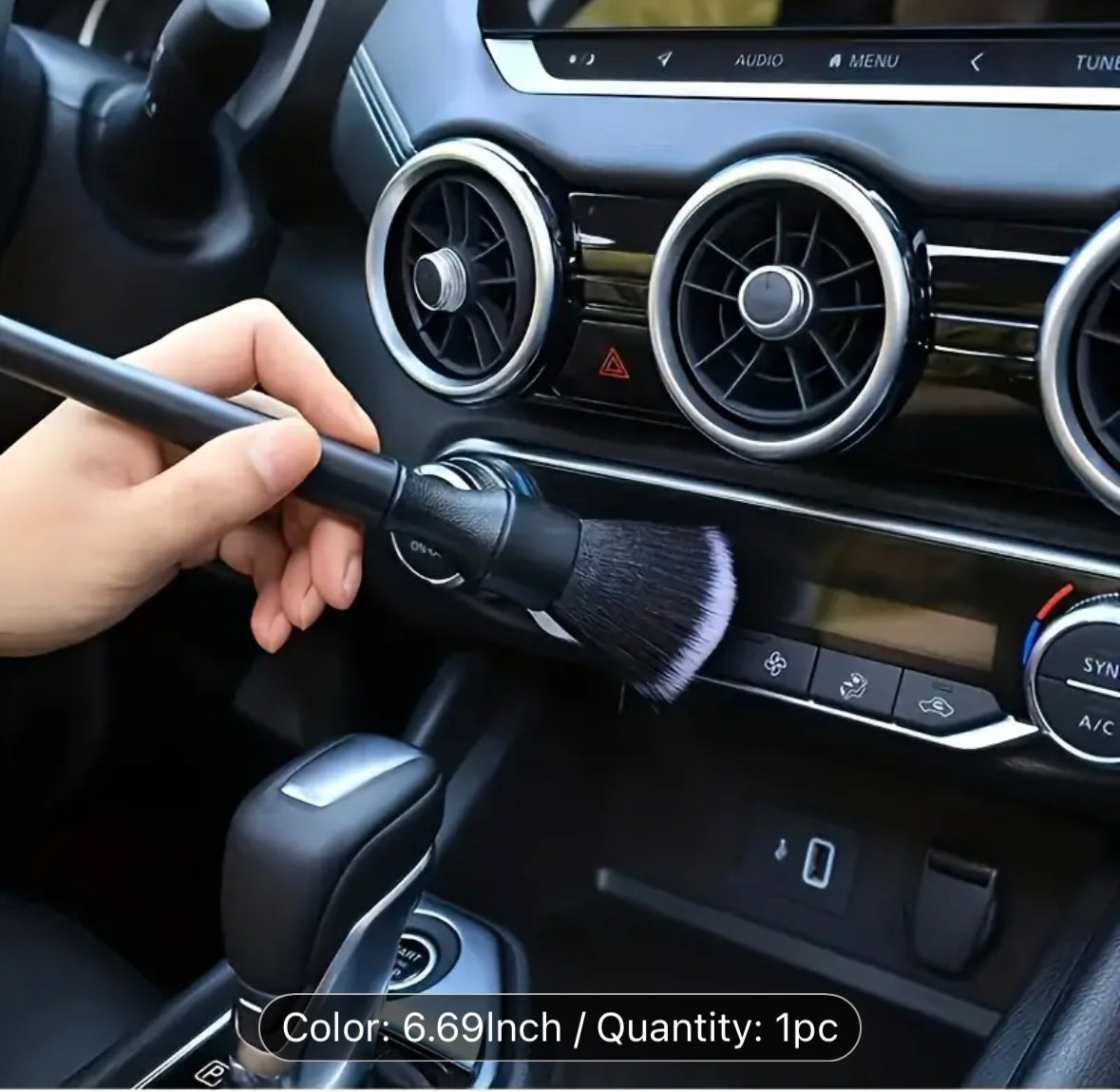 Detailing brush